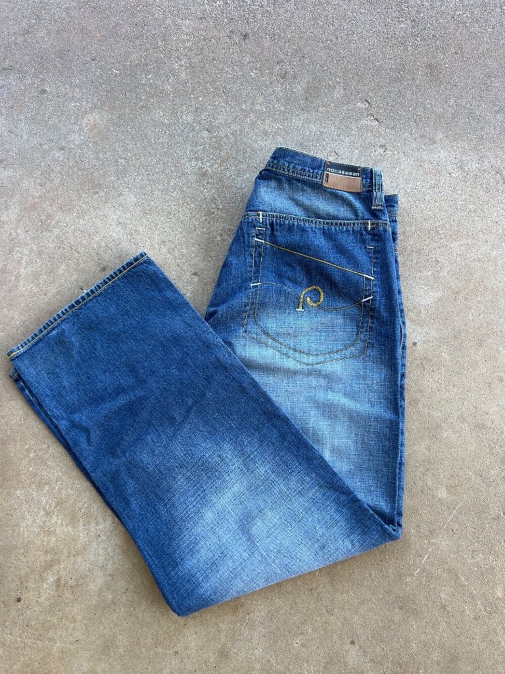 Vintage Rocawear Mens Hip Hop Baggy Skater Wide Leg Jeans K3
